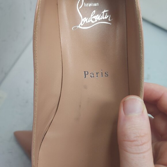 Christian Louboutin Hot Chickita Flat Patent Nude Shoe - Picture 10 of 12